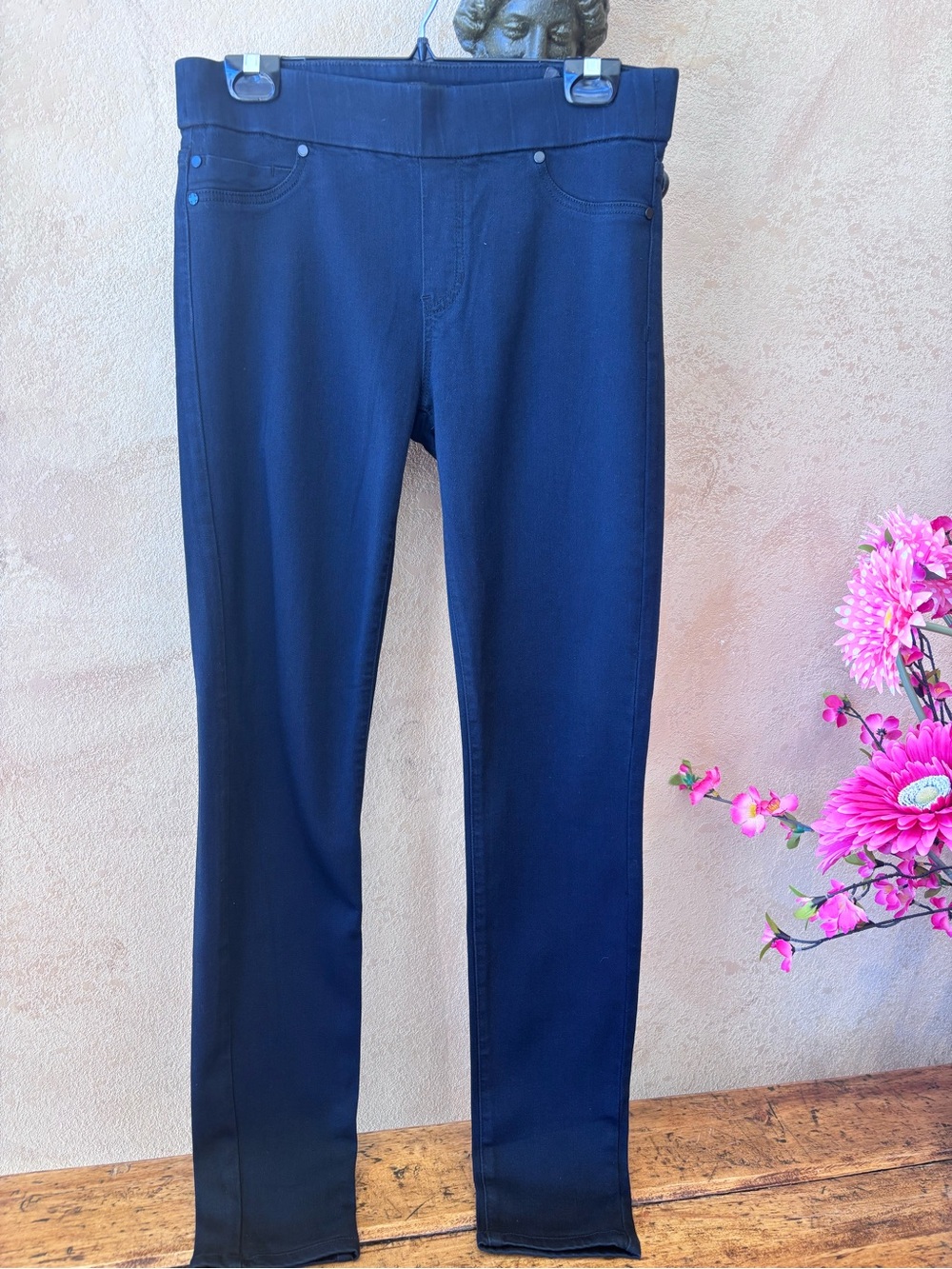Liverpool Jeans Company Black Pull-On Jeggings